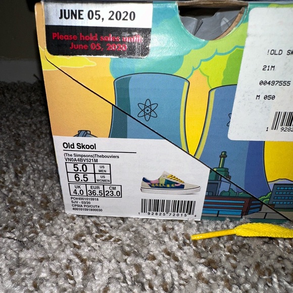 NWT Limited Edition Simpsons “Bouvier Sisters”Vans Old Skool - Picture 7 of 8